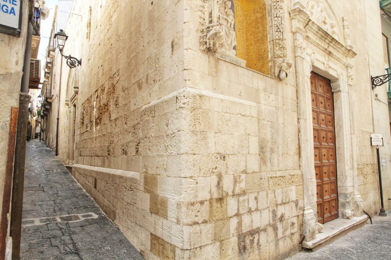 Essentia Rooms- Ortigia Holidays Συρακούσες Εξωτερικό φωτογραφία