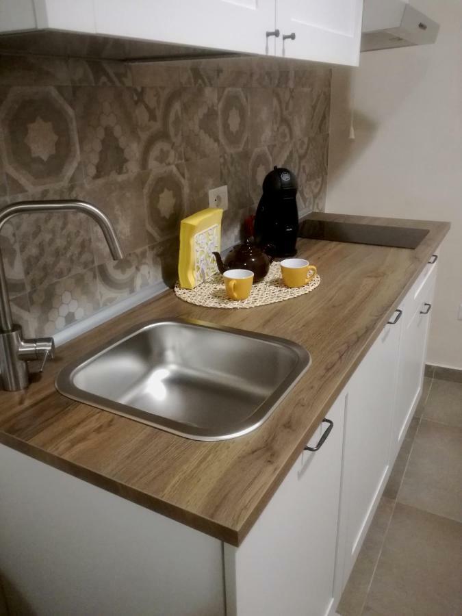 Essentia Rooms- Ortigia Holidays Συρακούσες Εξωτερικό φωτογραφία