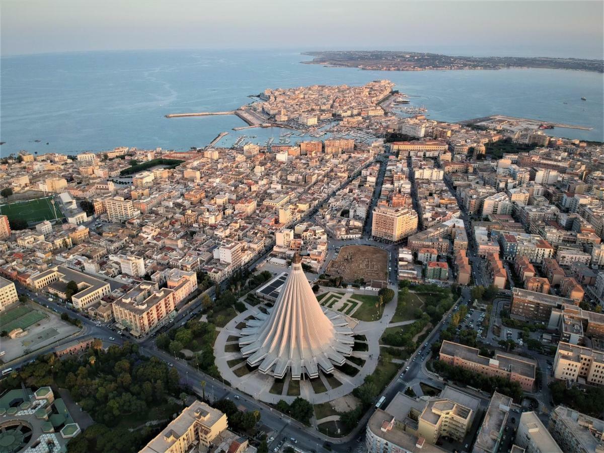 Essentia Rooms- Ortigia Holidays Συρακούσες Εξωτερικό φωτογραφία